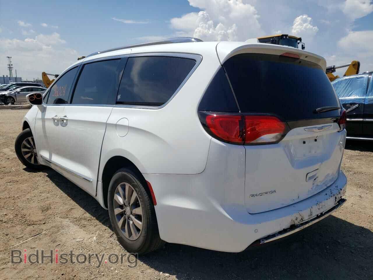 2019 CHRYSLER PACIFICA - VIN: 2C4RC1EG2KR746968 - Photo 3