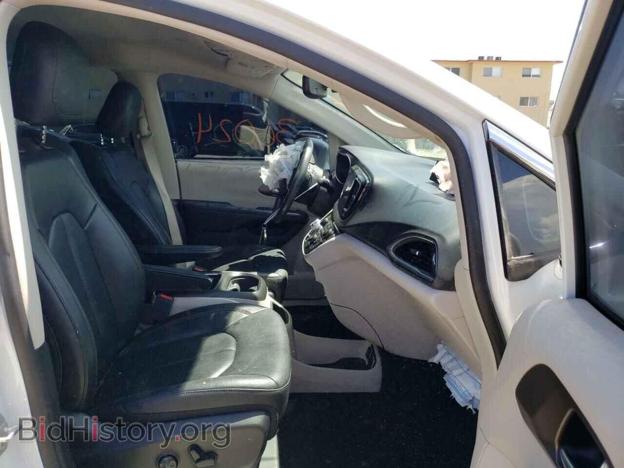 2019 CHRYSLER PACIFICA - VIN: 2C4RC1EG2KR746968 - Photo 5
