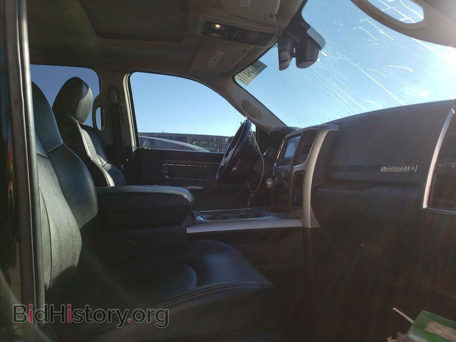 2017 RAM 1500 - VIN: 1C6RR7VT2HS566371 - Фото 5