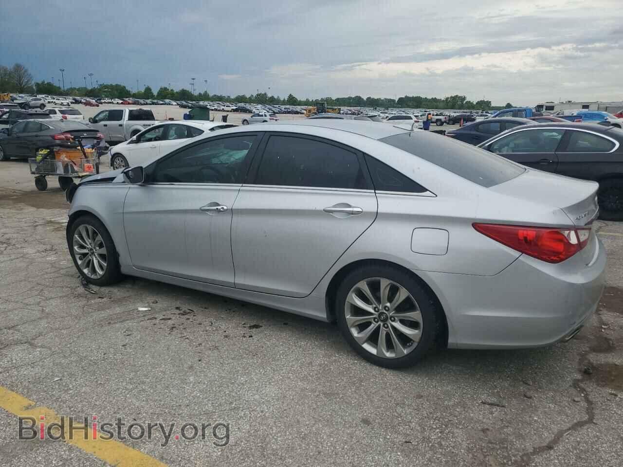 2013 HYUNDAI SONATA - VIN: 5NPEC4AC9DH524334 - Фото 2