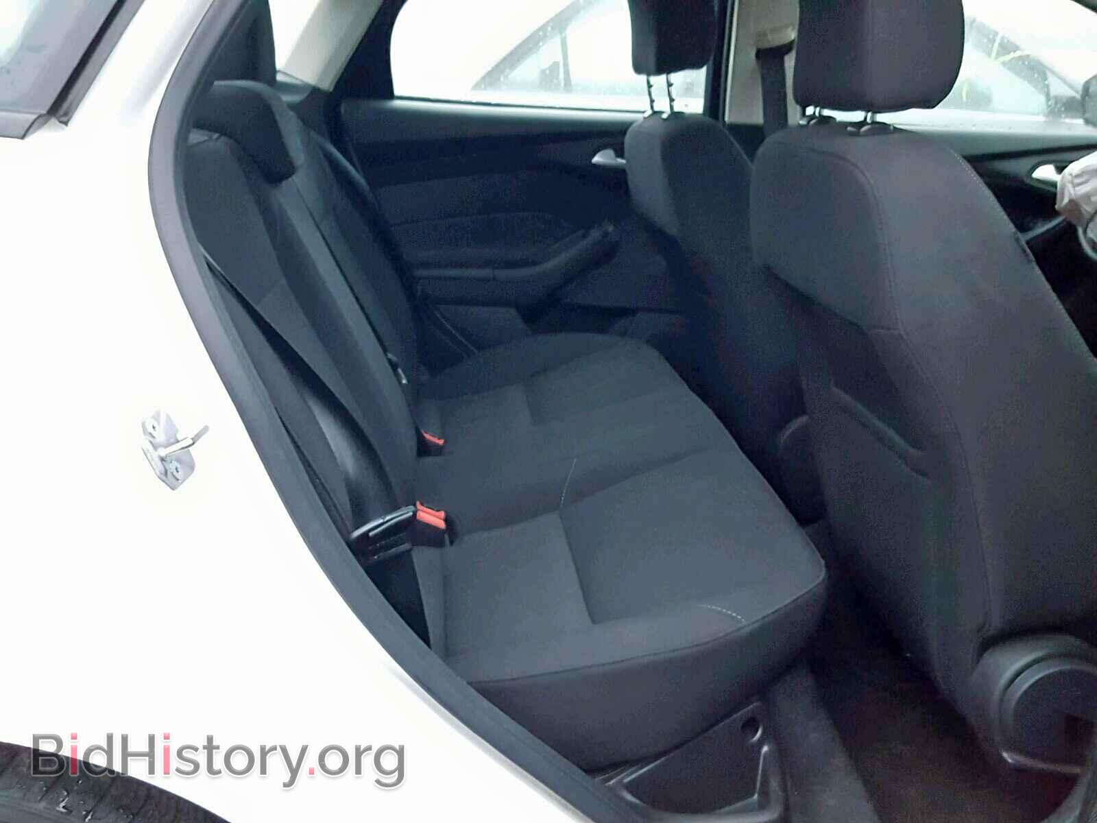 2016 FORD FOCUS SE - VIN: 1FADP3F24GL261492 - Фото 6