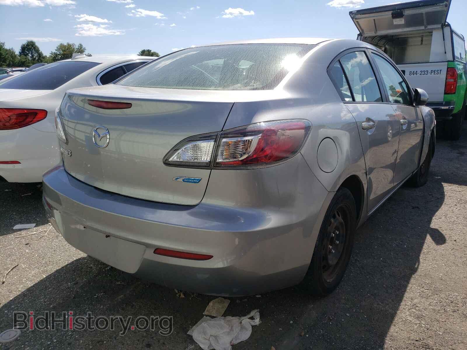 2013 MAZDA 3 - VIN: JM1BL1UP0D1834394 - Photo 4