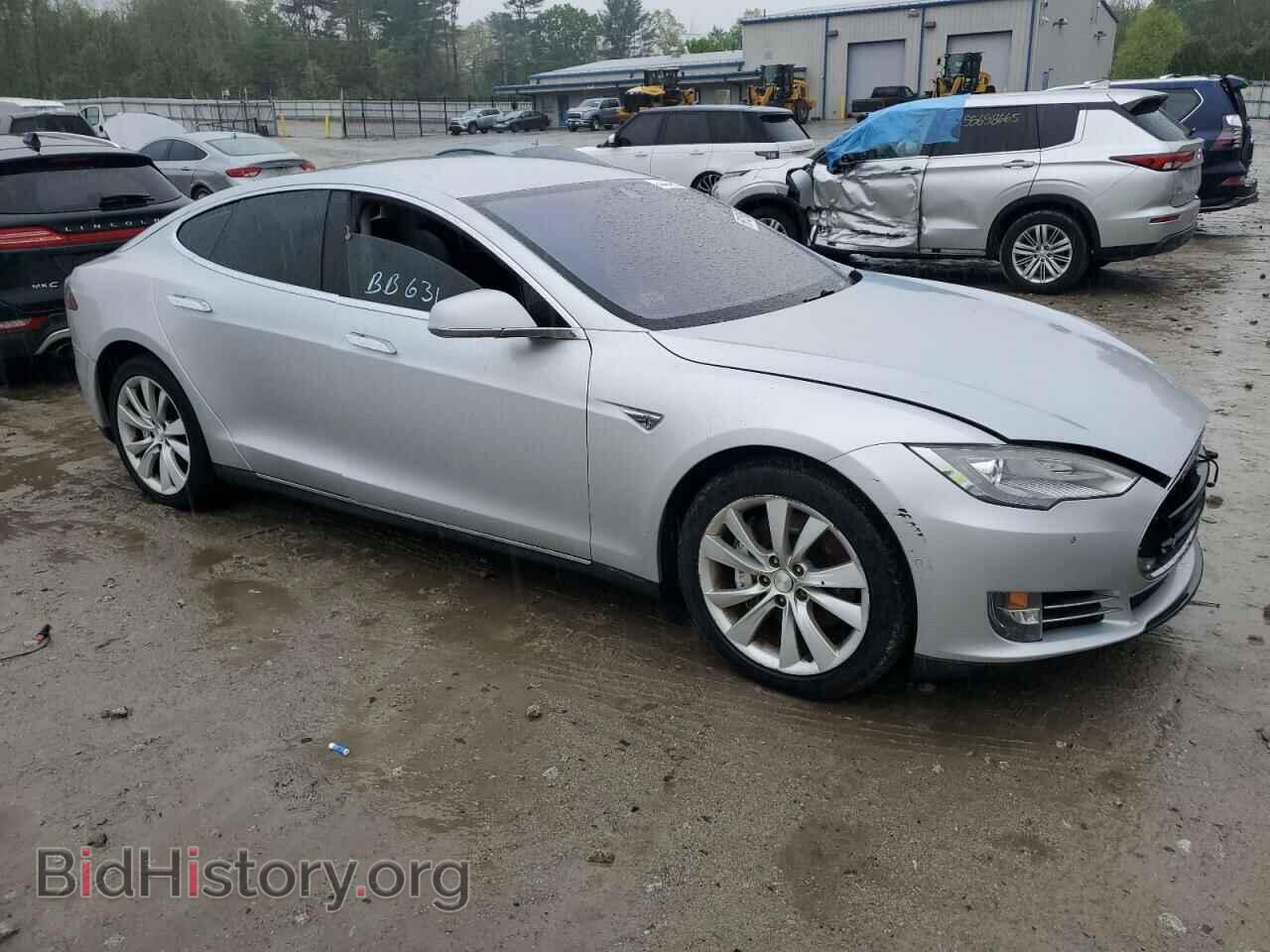 2014 TESLA MODEL S - VIN: 5YJSA1H10EFP55828 - Фото 4
