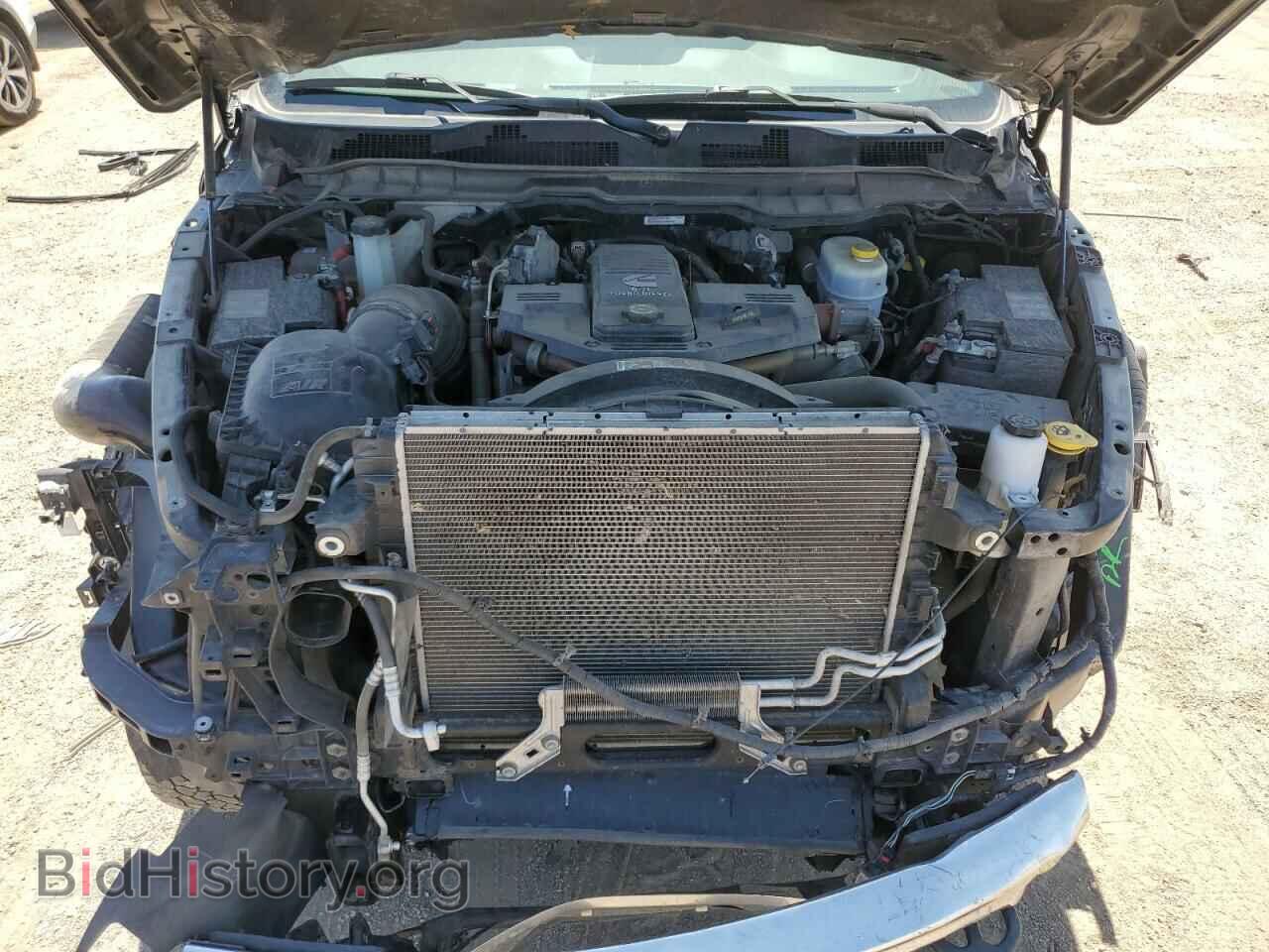 2016 RAM All Models - VIN: 3C6UR5CL7GG211543 - Photo 11
