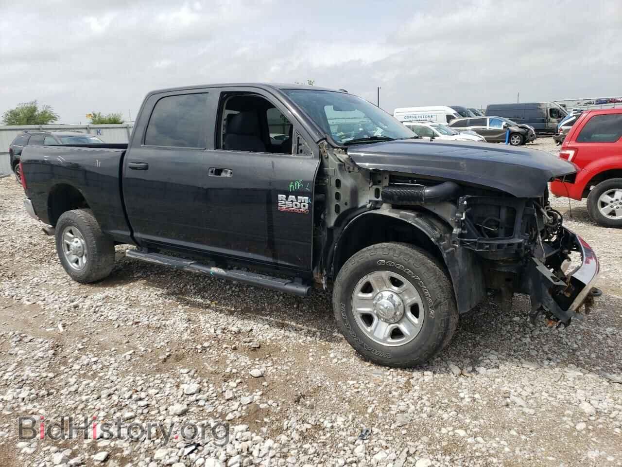 2016 RAM All Models - VIN: 3C6UR5CL7GG211543 - Photo 4