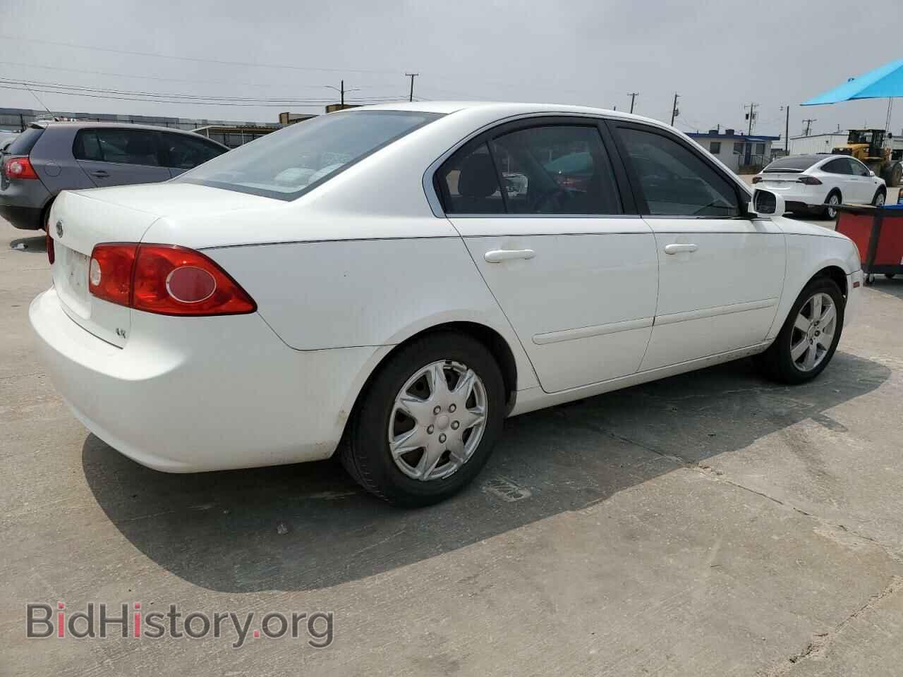 2008 KIA OPTIMA - VIN: KNAGE123185205531 - Фото 3
