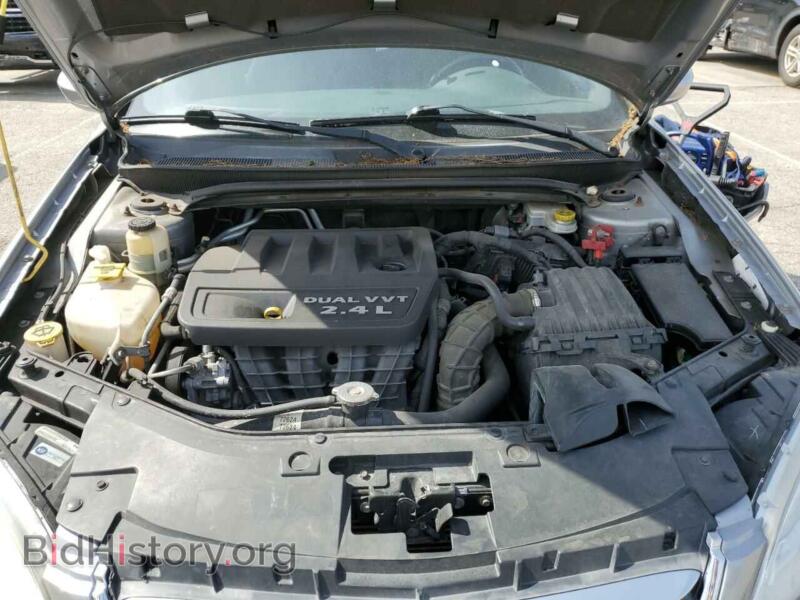 2013 Chrysler 200 (VIN 1C3CCBBB1DN694550) — photo 11 of 12