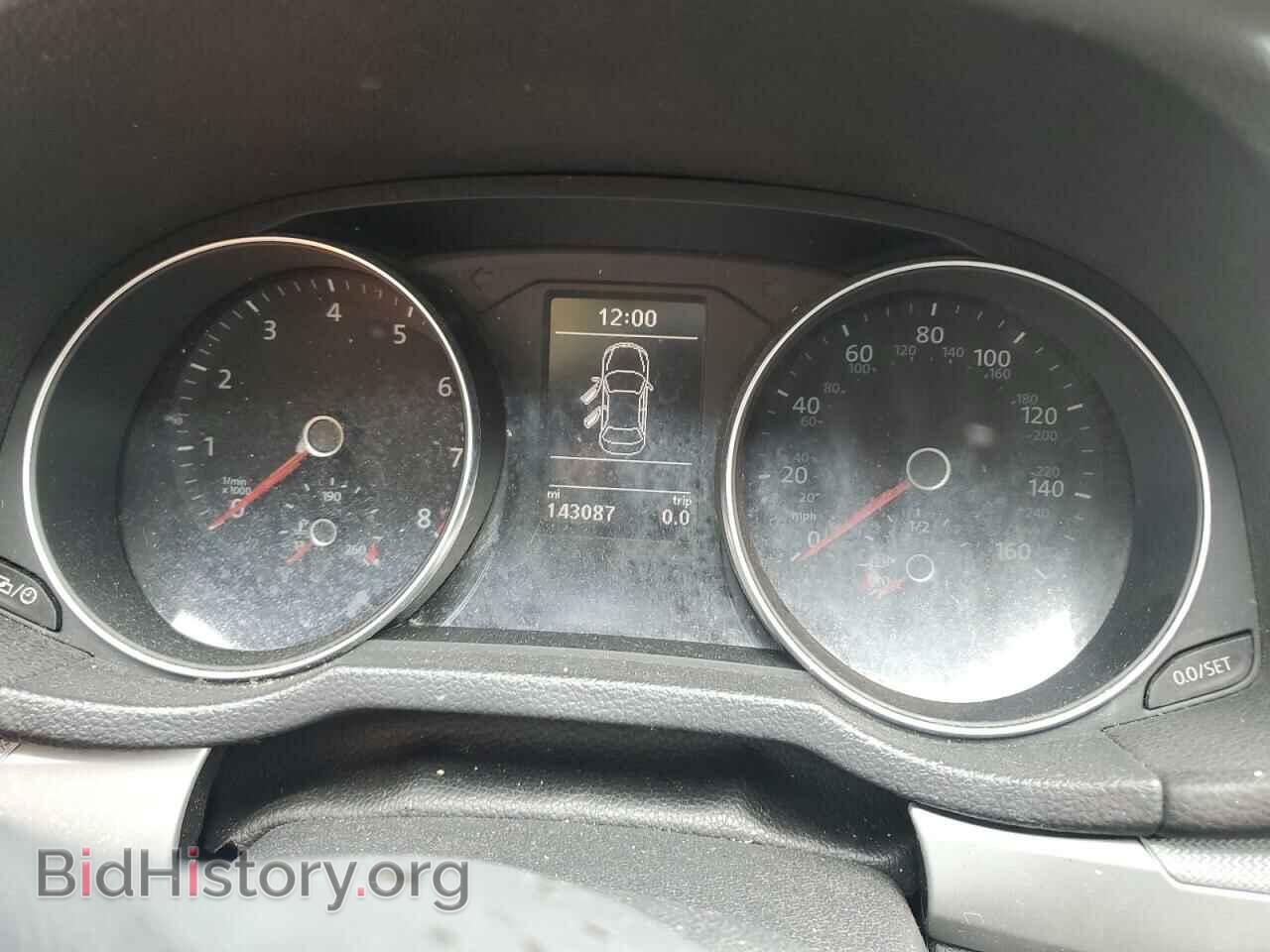 2017 VOLKSWAGEN PASSAT - VIN: 1VWAT7A35HC048646 - Фото 9