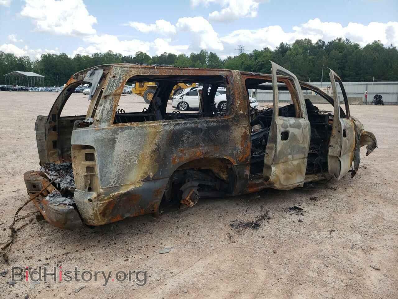 2005 GMC YUKON - VIN: 1GKFK66U45J196502 - Фото 3