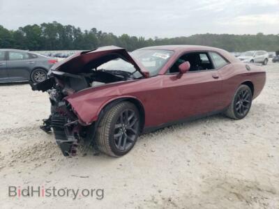 2023 Dodge CHALLENGER SXT, бордовый — VIN 2C3CDZAG3PH600104, Copart