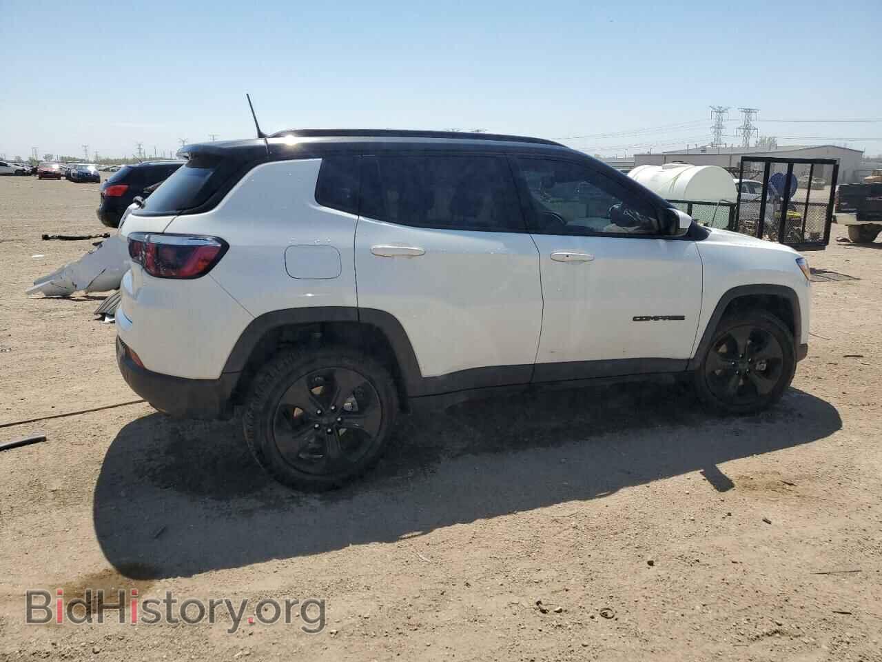 2019 JEEP COMPASS - VIN: 3C4NJDBB6KT828486 - Фото 3