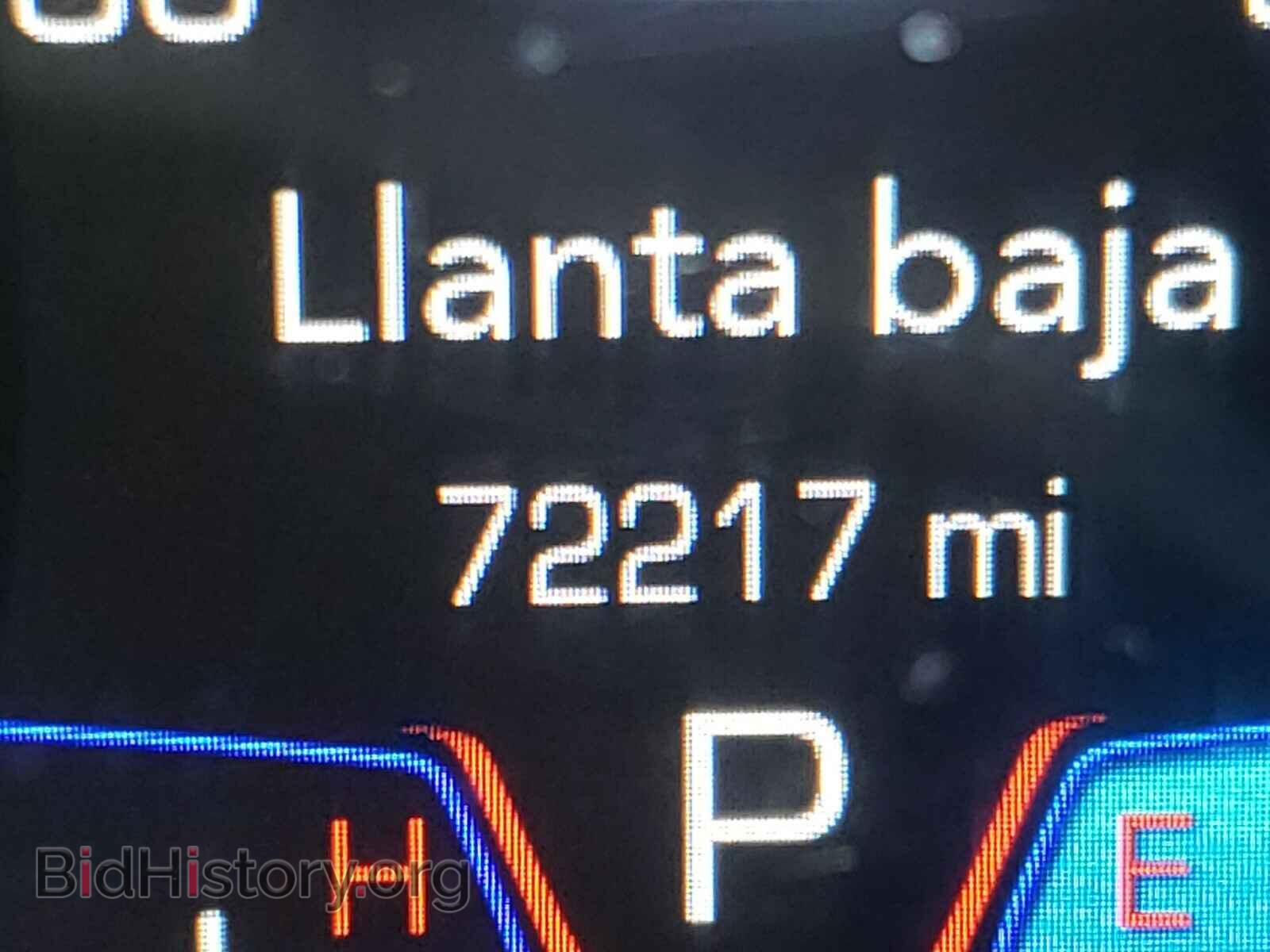 2017 CHRYSLER 300 - VIN: 2C3CCABG1HH616354 - Фото 8