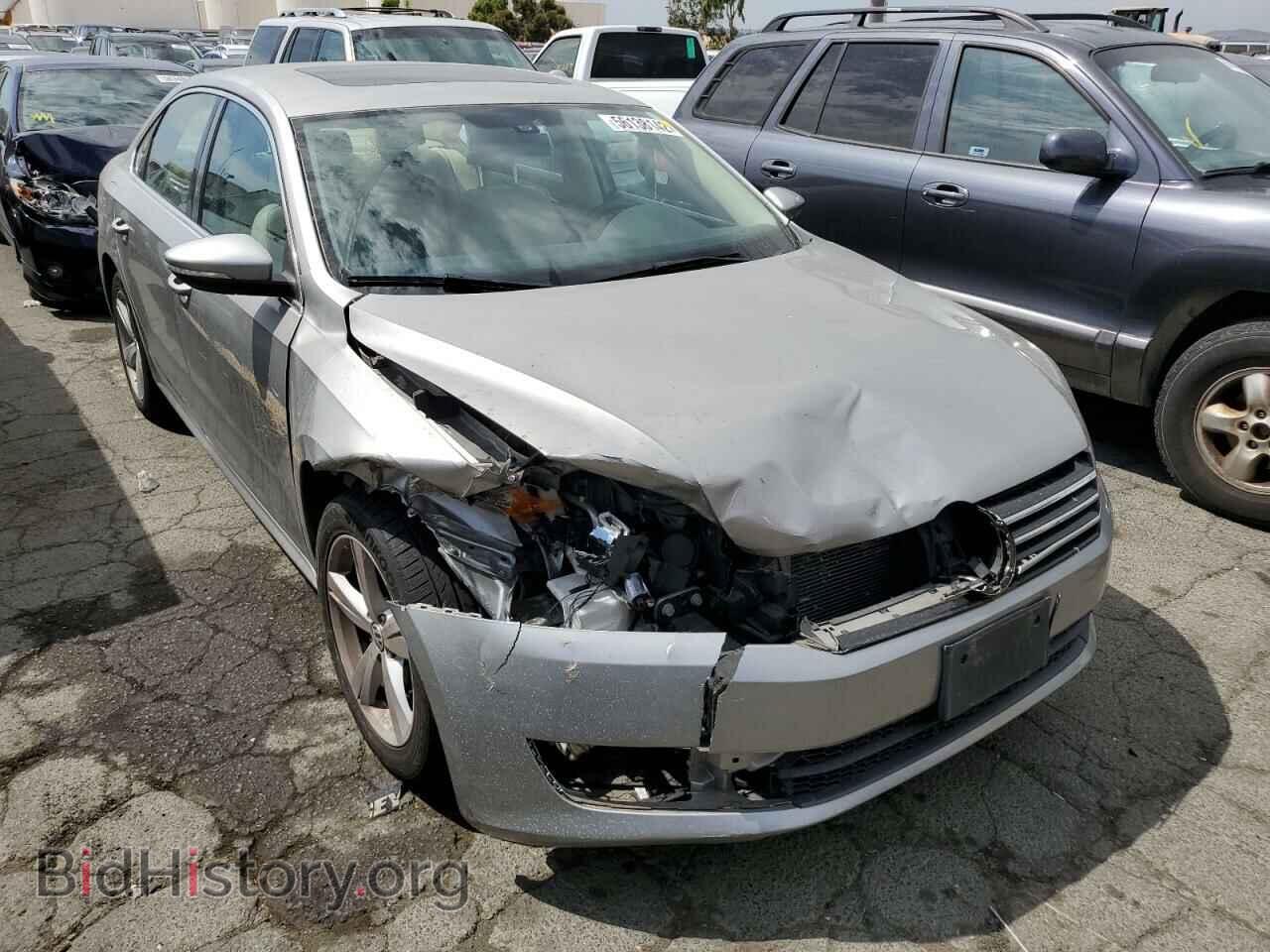Photo 1VWBP7A38CC043670 - VOLKSWAGEN PASSAT 2012