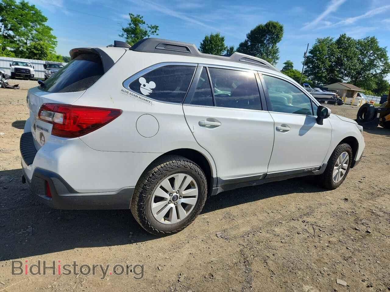 2018 SUBARU OUTBACK - VIN: 4S4BSAFC9J3373401 - Фото 3