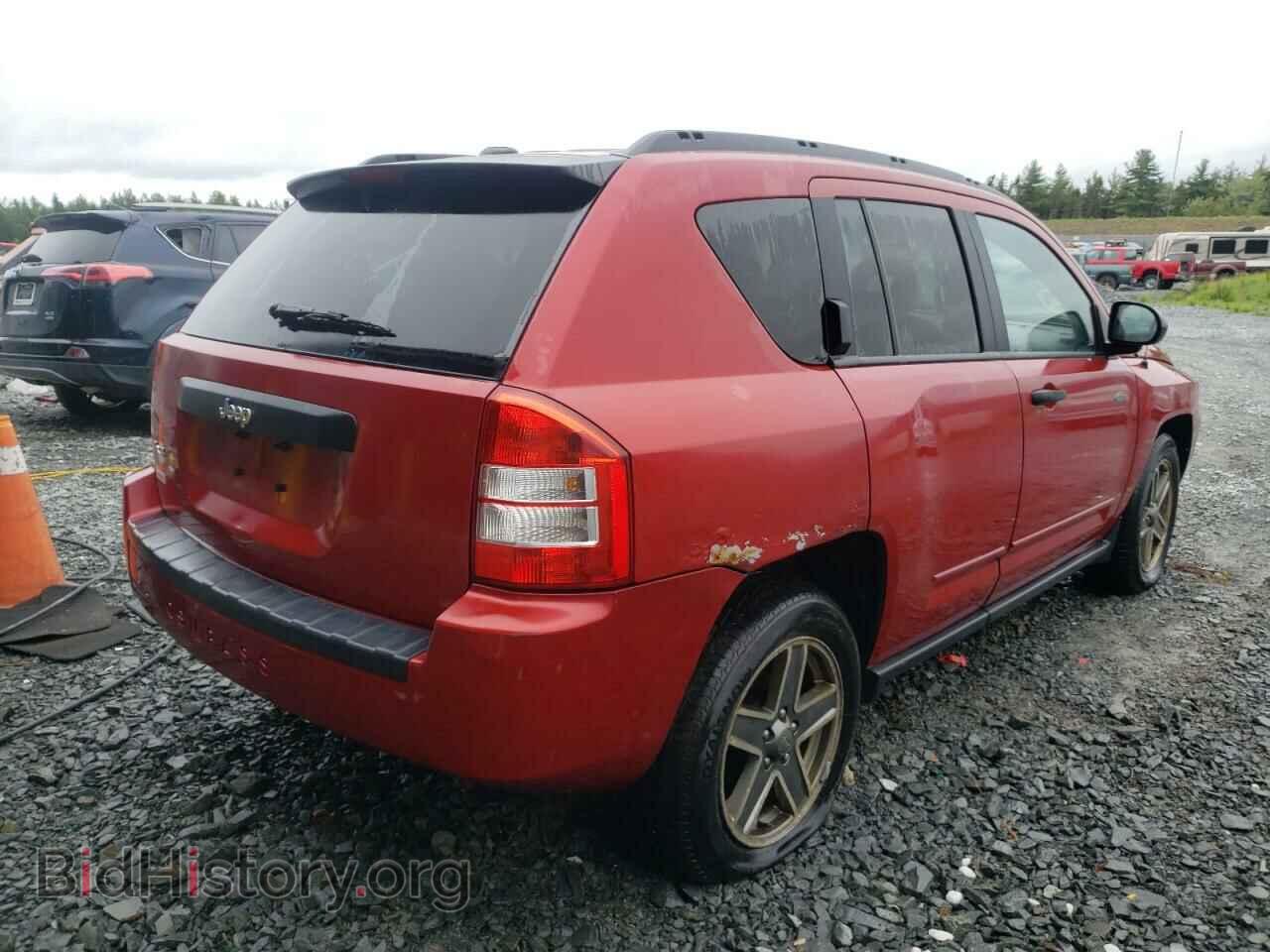2009 JEEP COMPASS - VIN: 1J4FF47B09D231004 - Photo 4