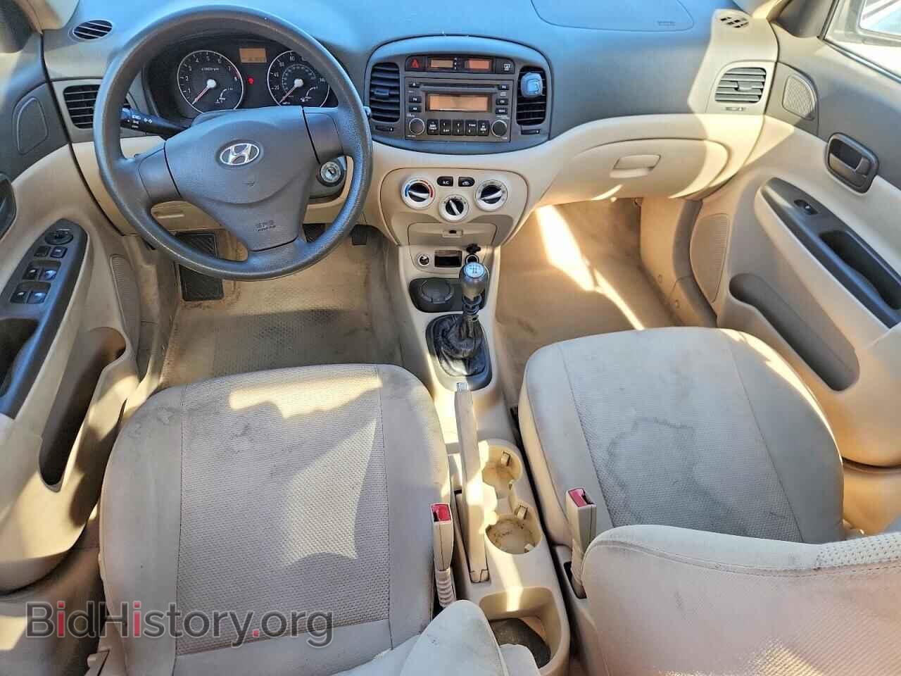 2006 HYUNDAI ACCENT - VIN: KMHCN46C26U010050 - Фото 8