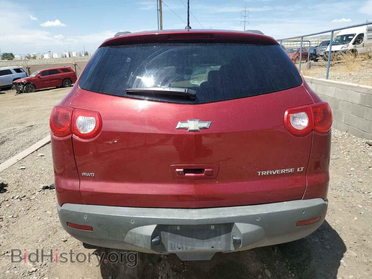2011 CHEVROLET TRAVERSE - VIN: 1GNKVJED2BJ126960 - Фото 6