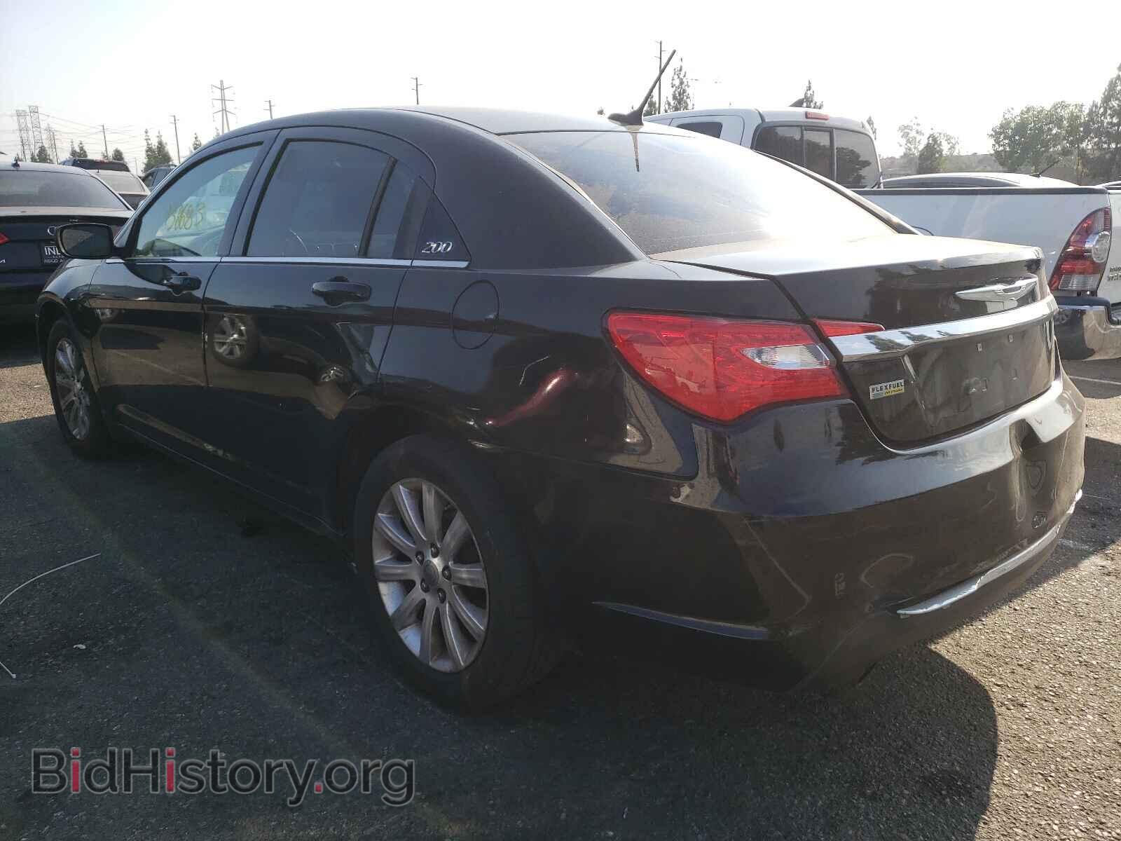 2013 CHRYSLER 200 - VIN: 1C3CCBBG3DN528560 - Фото 3