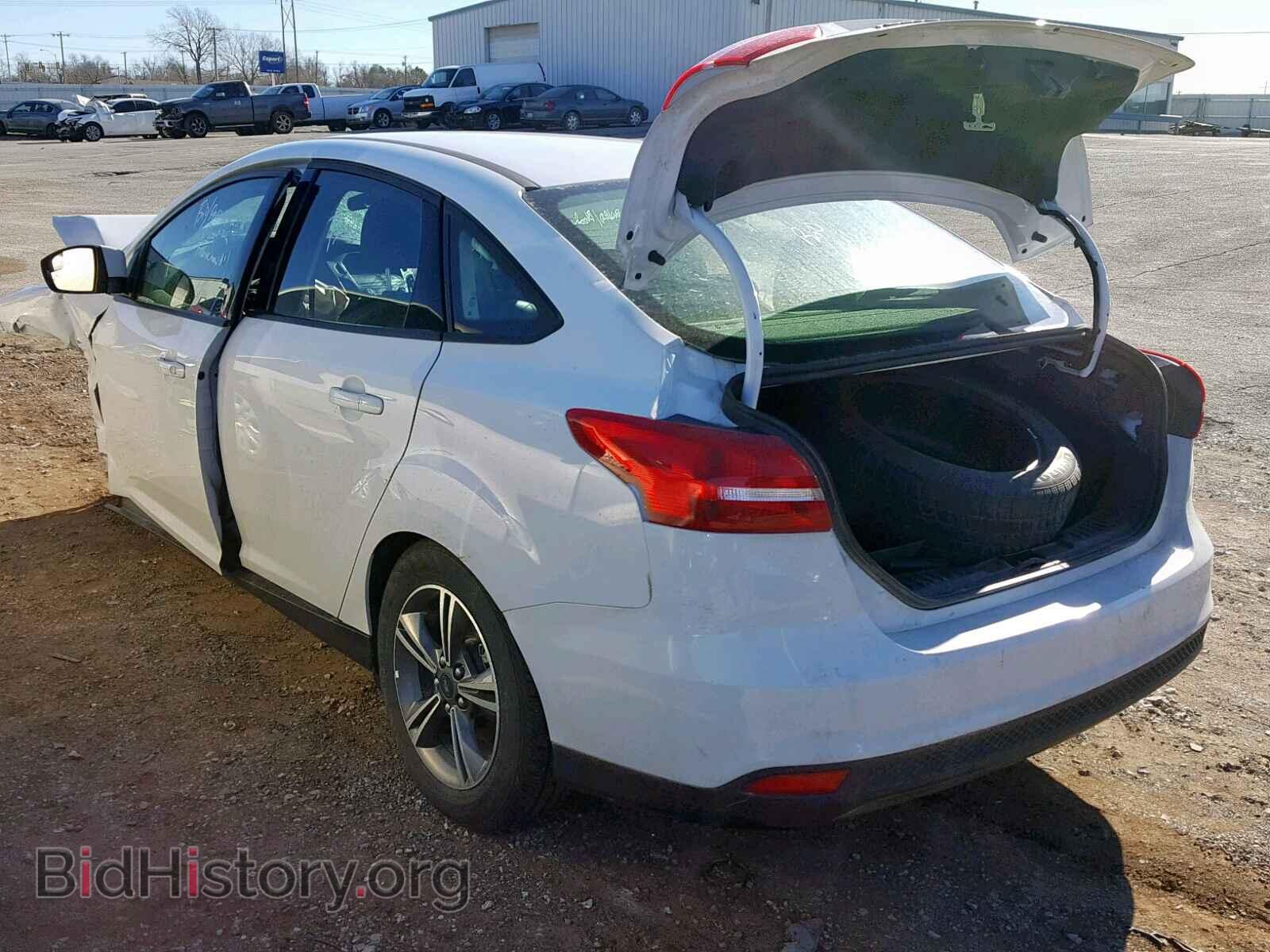 2018 FORD FOCUS - VIN: 1FADP3FE3JL210891 - Photo 3