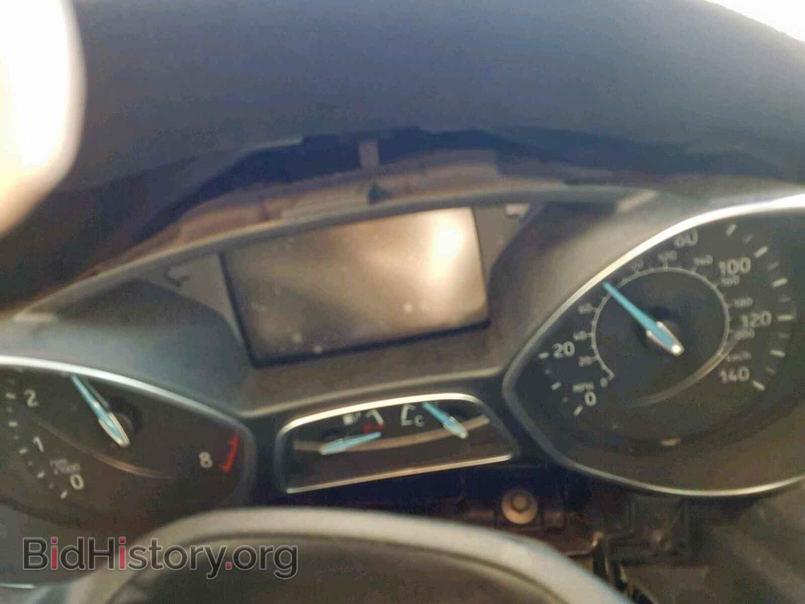 2018 FORD FOCUS - VIN: 1FADP3FE3JL210891 - Photo 8