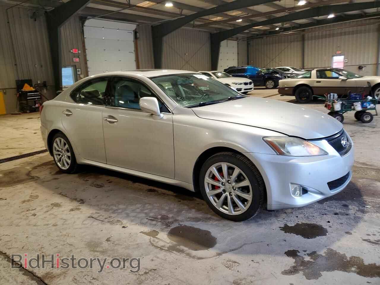 2007 LEXUS IS - VIN: JTHCK262X72013587 - Photo 4