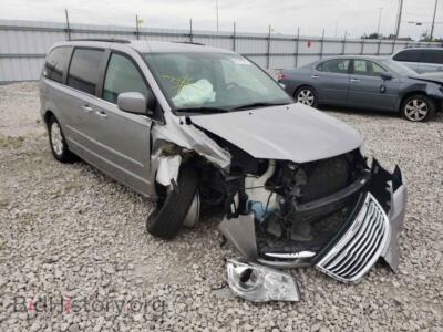 2016 Chrysler MINIVAN Town & COU, silver — VIN 2C4RC1BG5GR305458, Copart