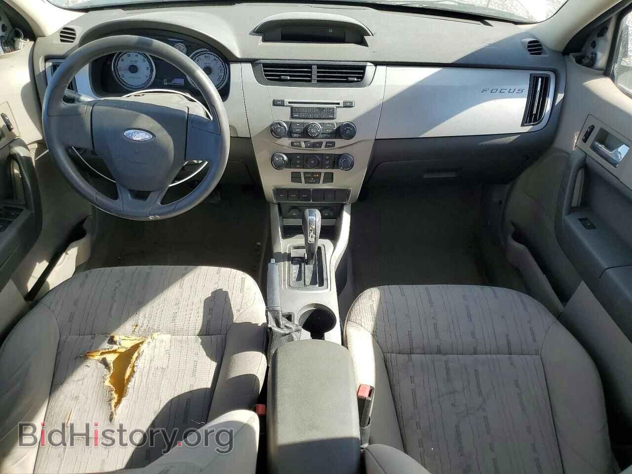 2008 FORD FOCUS - VIN: 1FAHP35N98W103632 - Фото 8