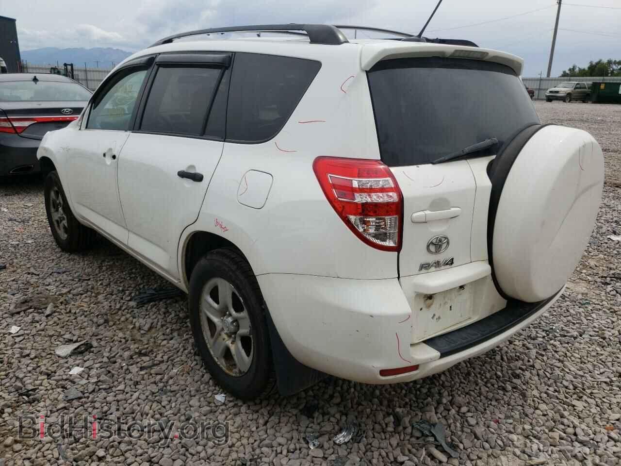 2011 TOYOTA RAV4 - VIN: 2T3BF4DV3BW167844 - Фото 3
