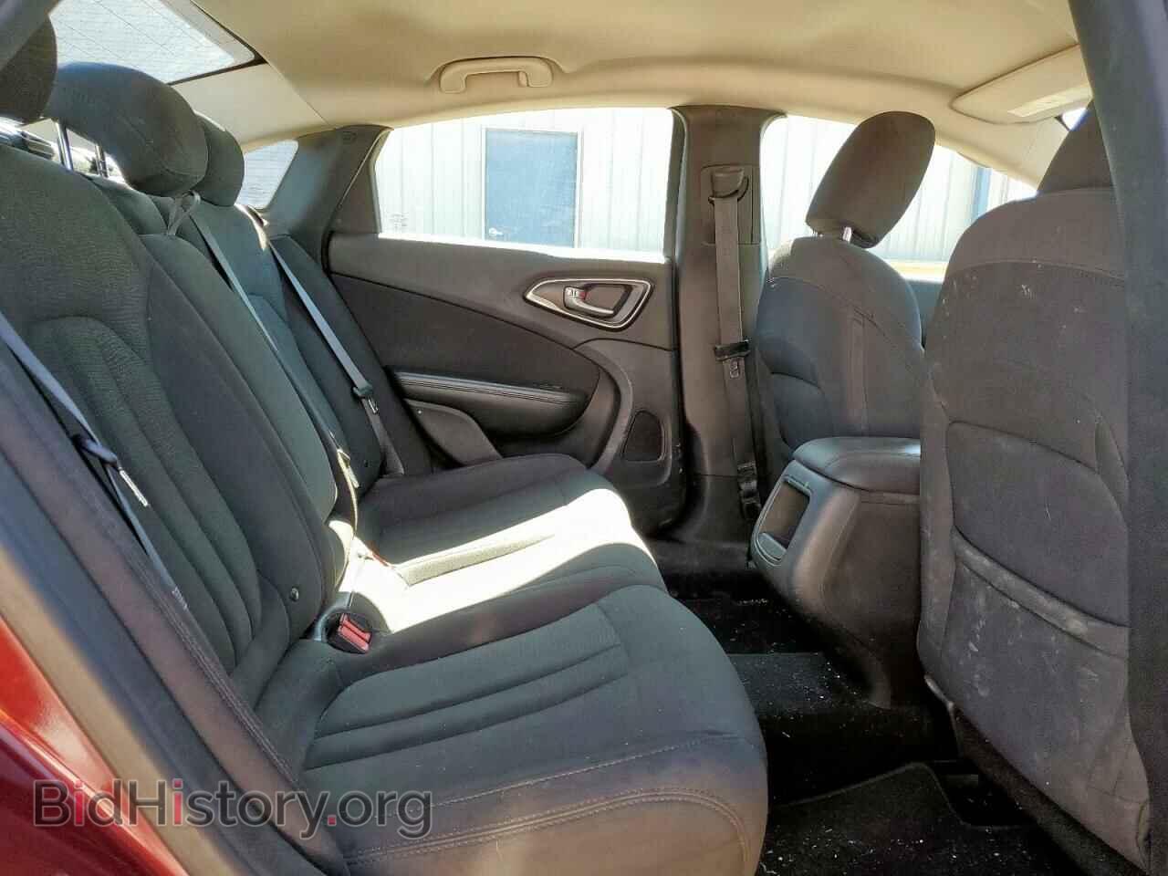 2016 CHRYSLER 200 - VIN: 1C3CCCFB0GN196599 - Фото 10