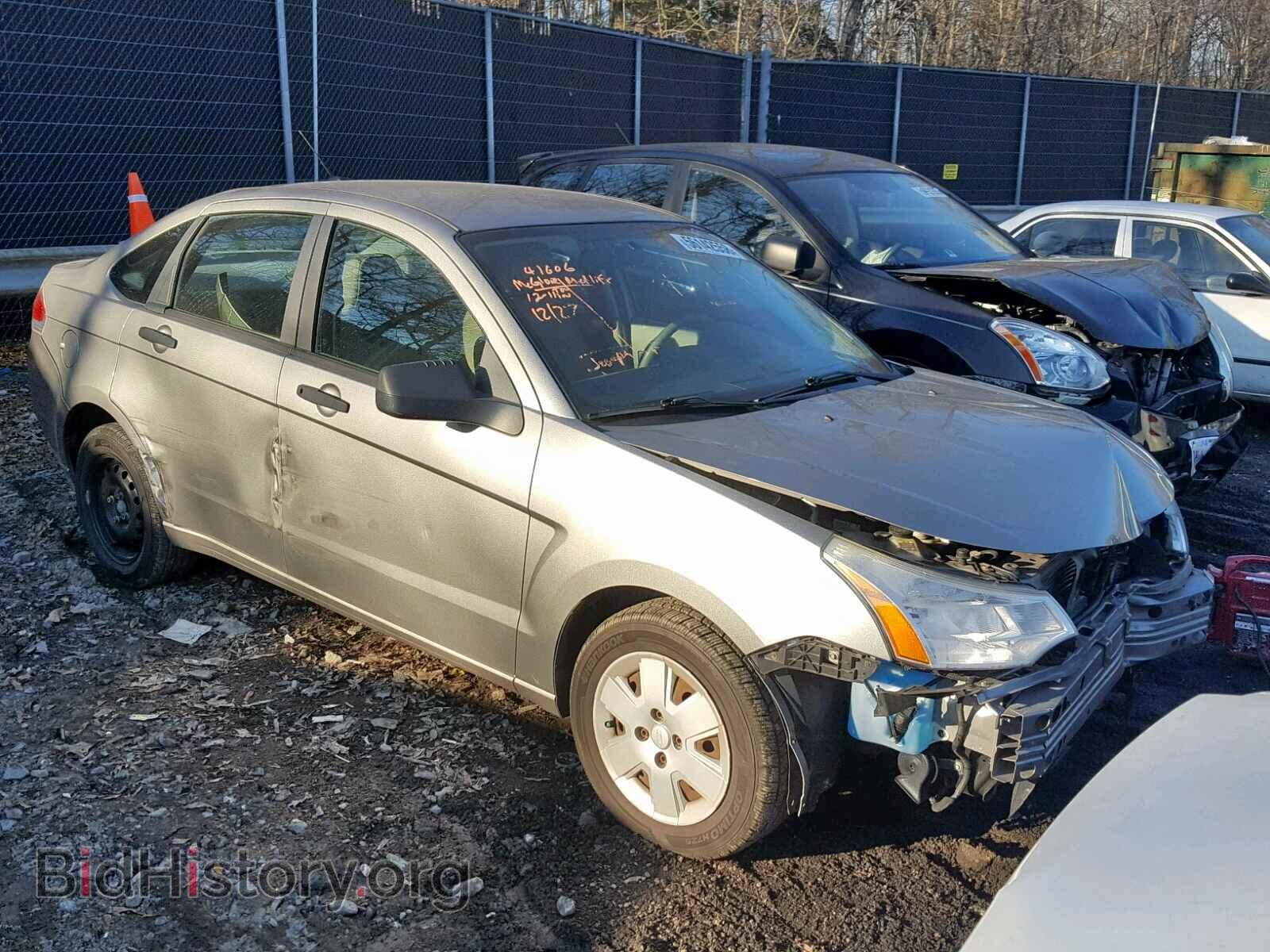 Фотография 1FAHP34N68W203477 - FORD FOCUS 2008
