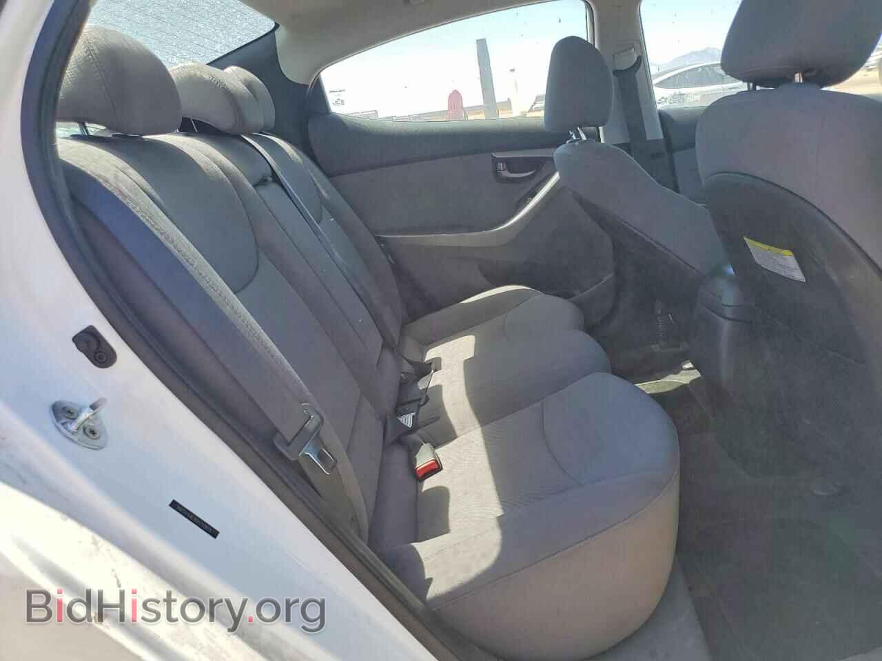 2016 HYUNDAI ELANTRA - VIN: 5NPDH4AE9GH710071 - Фото 10
