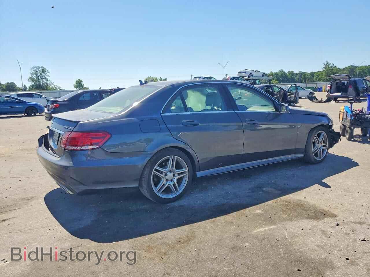 2014 Mercedes-Benz E-CLASS (VIN WDDHF8JB5EA864761) — фото 3 из 12