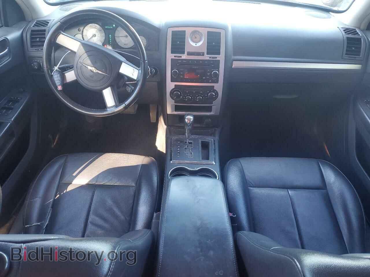 2010 CHRYSLER 300 - VIN: 2C3CA5CV7AH220915 - Фото 8