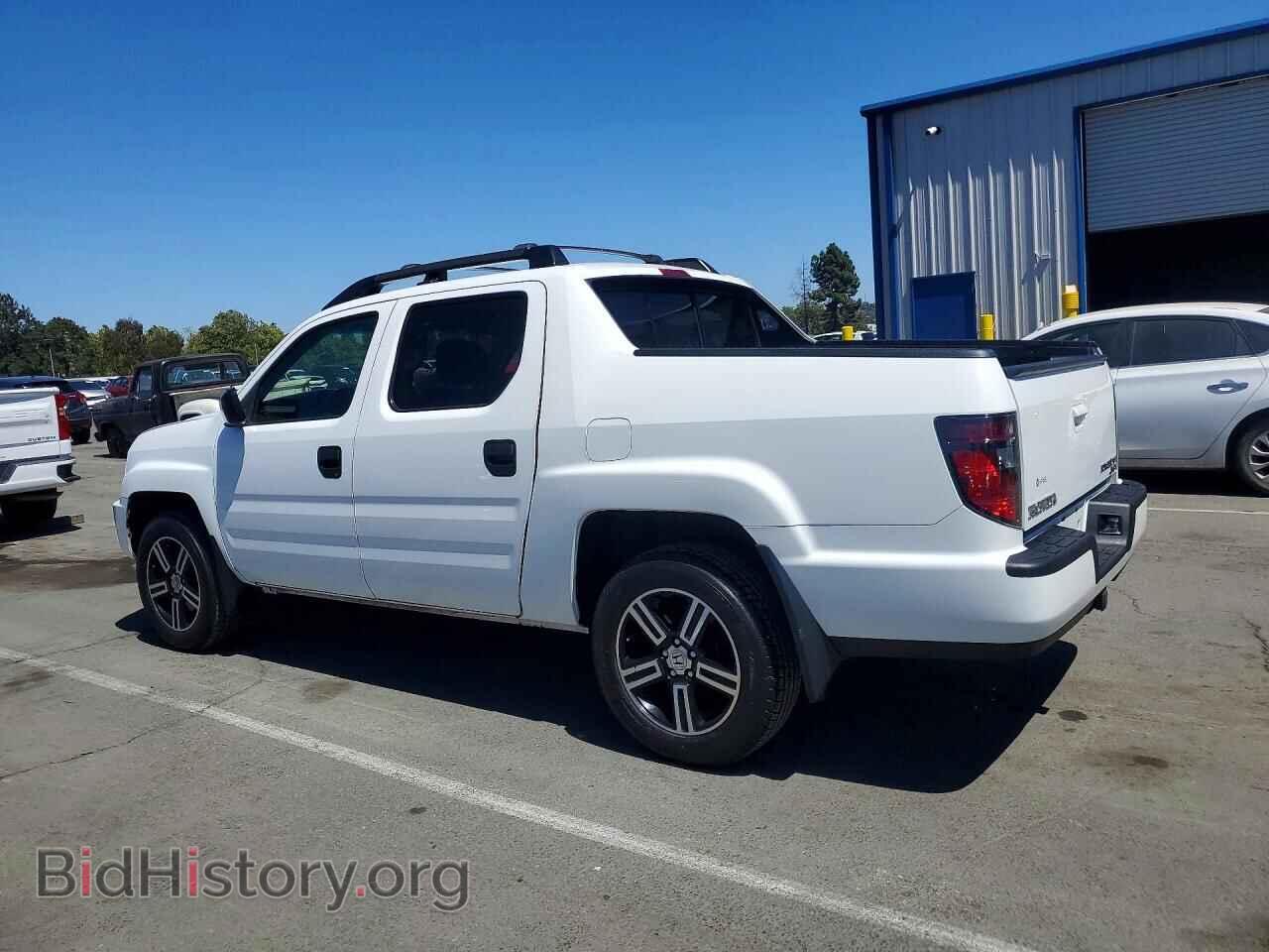 2013 HONDA RIDGELINE - VIN: 5FPYK1F72DB010471 - Photo 2
