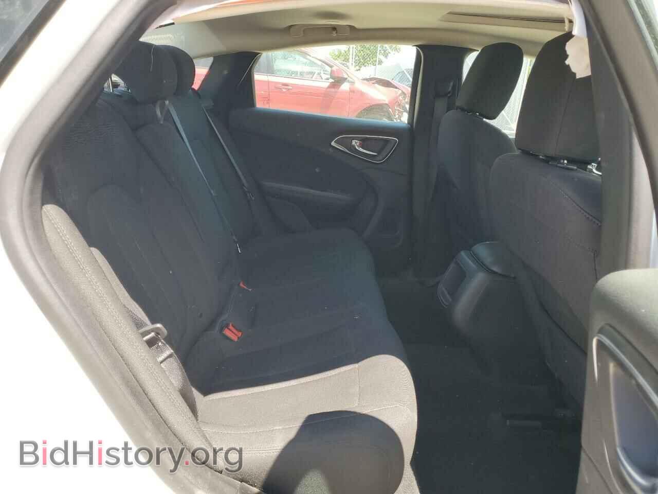 2015 CHRYSLER 200 - VIN: 1C3CCCAB6FN554004 - Фото 10