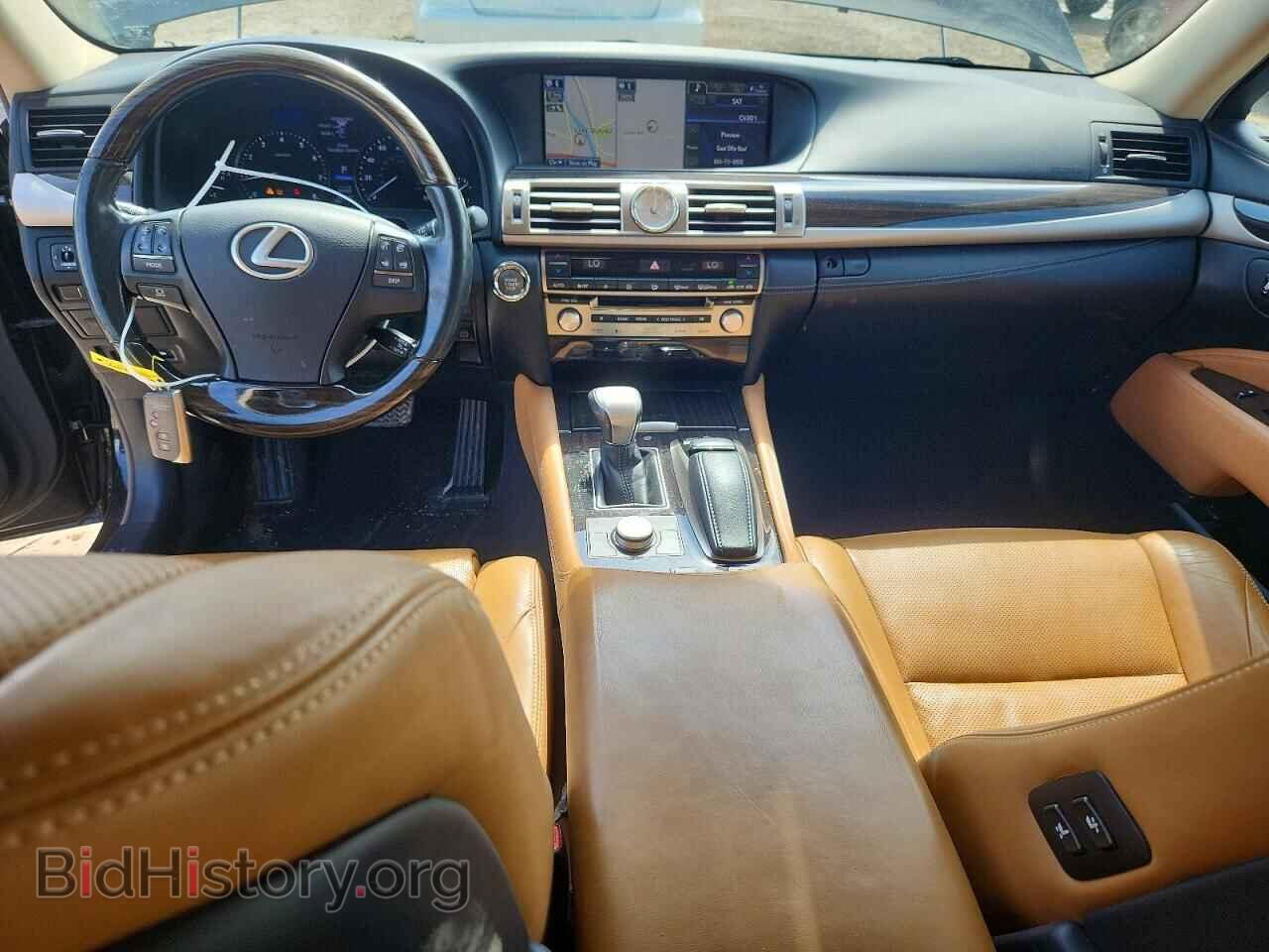 2014 LEXUS LS460 - VIN: JTHCL5EF3E5021724 - Photo 8