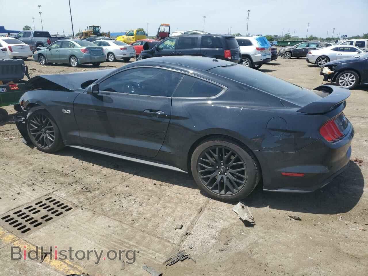 2019 FORD MUSTANG - VIN: 1FA6P8CF8K5124226 - Фото 2