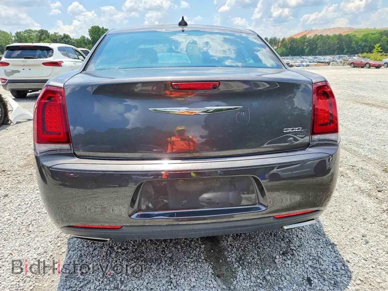 2019 CHRYSLER 300 - VIN: 2C3CCABGXKH516230 - Photo 6