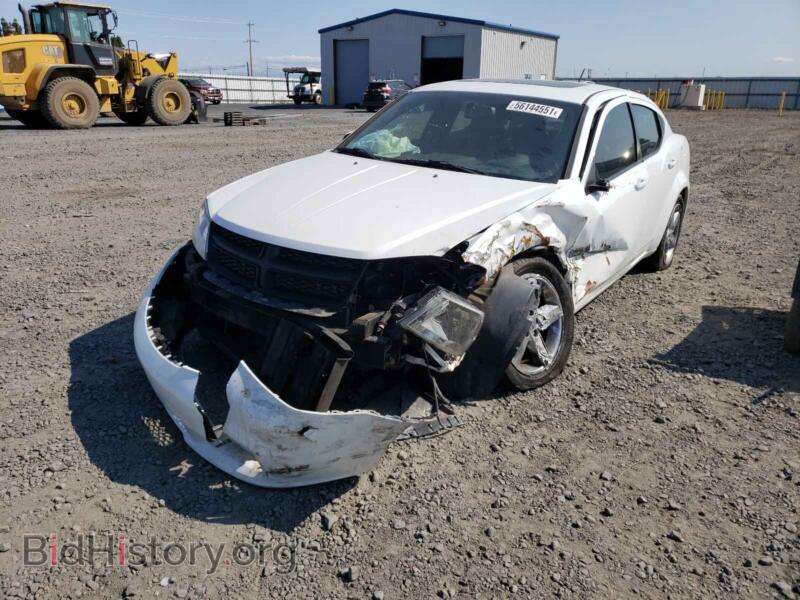 2011 Dodge AVENGER (VIN 1B3BD2FB3BN573323) — фото 2 из 10