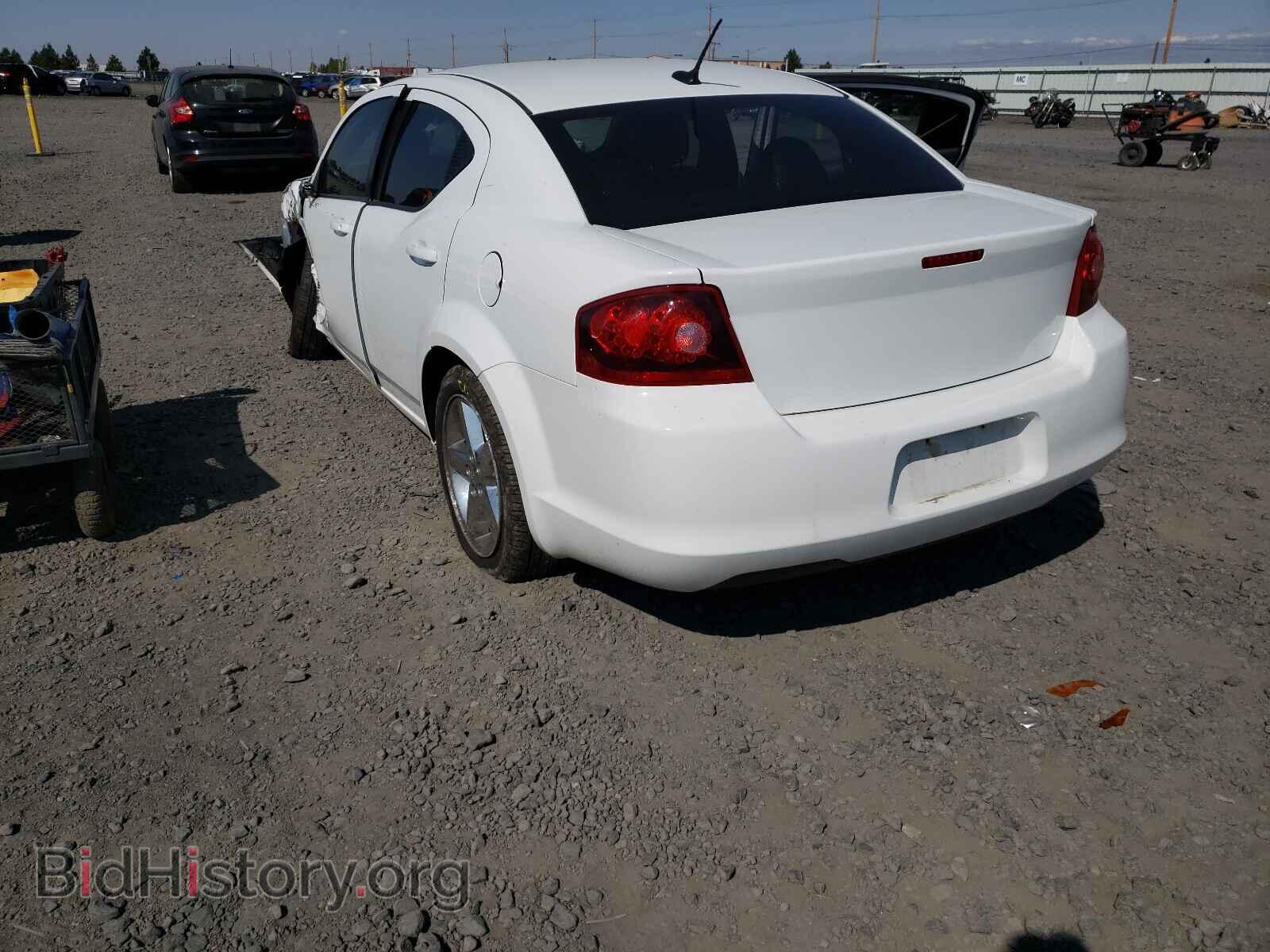 2011 DODGE AVENGER - VIN: 1B3BD2FB3BN573323 - Фото 3