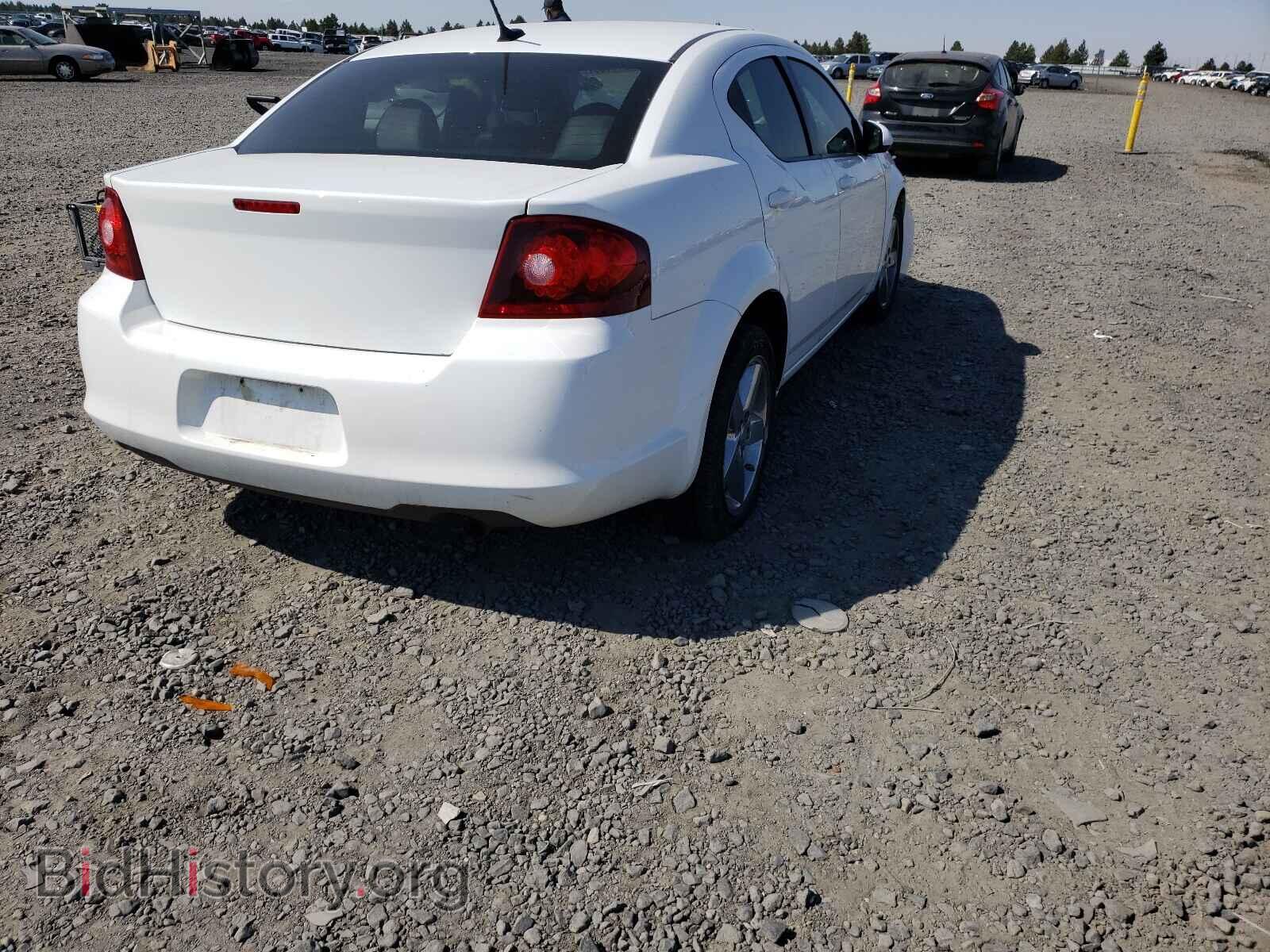 2011 DODGE AVENGER - VIN: 1B3BD2FB3BN573323 - Фото 4