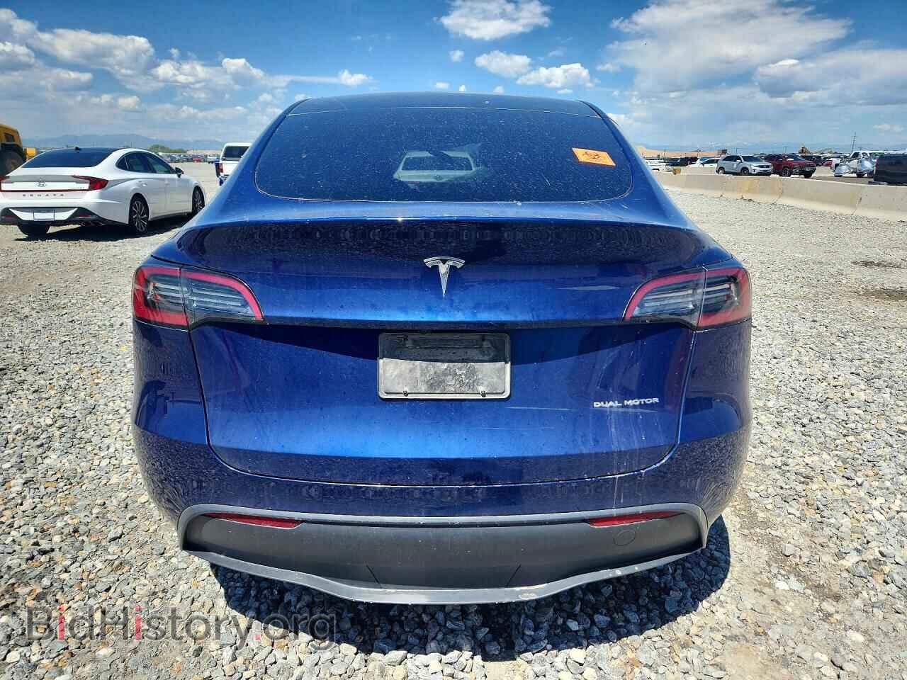 2024 TESLA MODEL Y - VIN: 7SAYGAEEXRF023506 - Фото 6