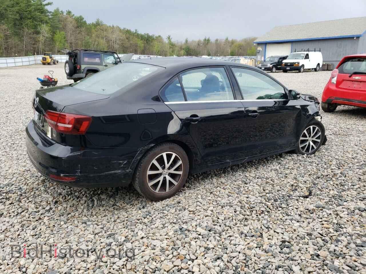 2017 VOLKSWAGEN JETTA - VIN: 3VWDB7AJ9HM412189 - Фото 3