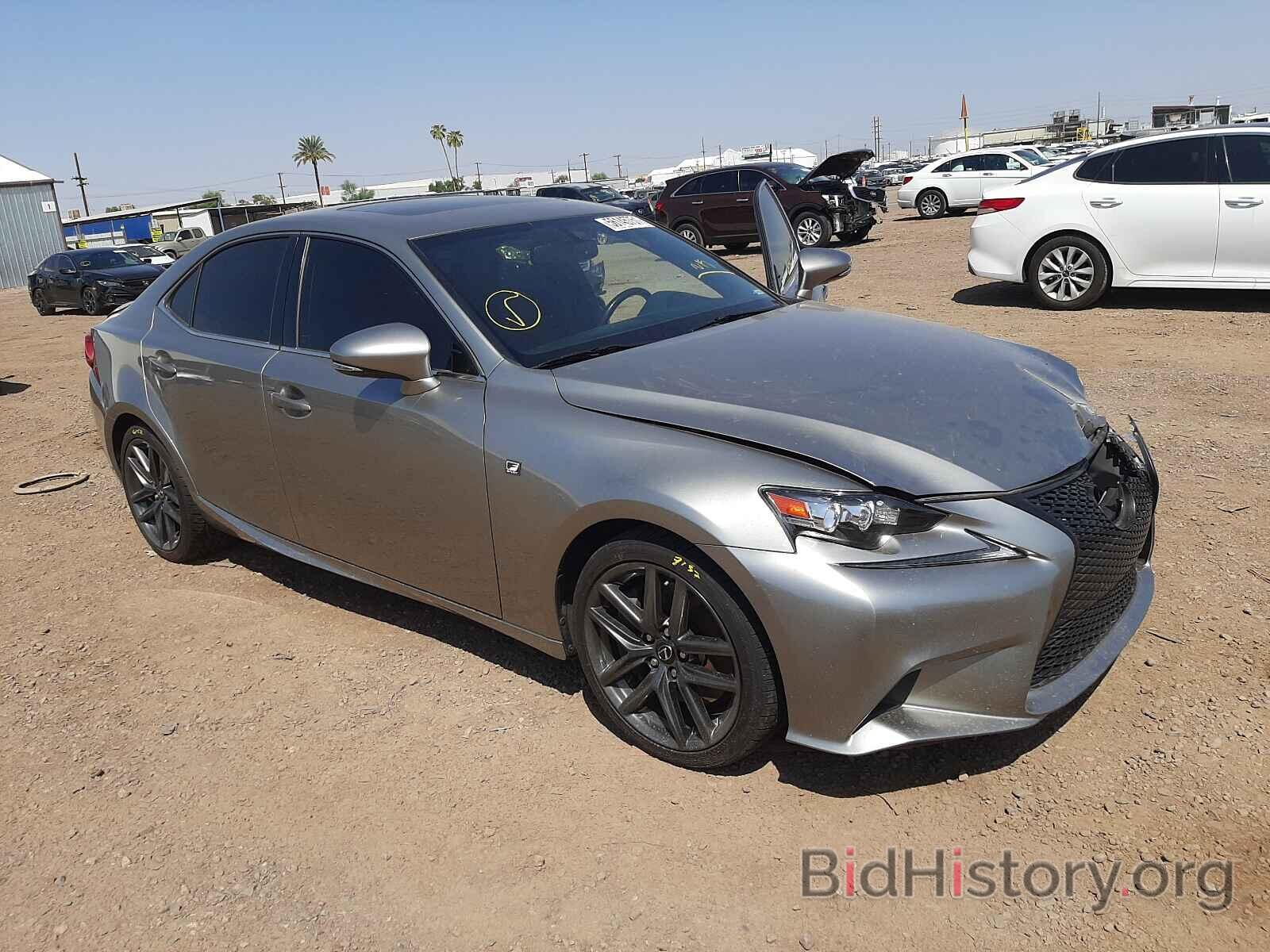 Photo JTHBE1D28G5028121 - LEXUS IS 2016