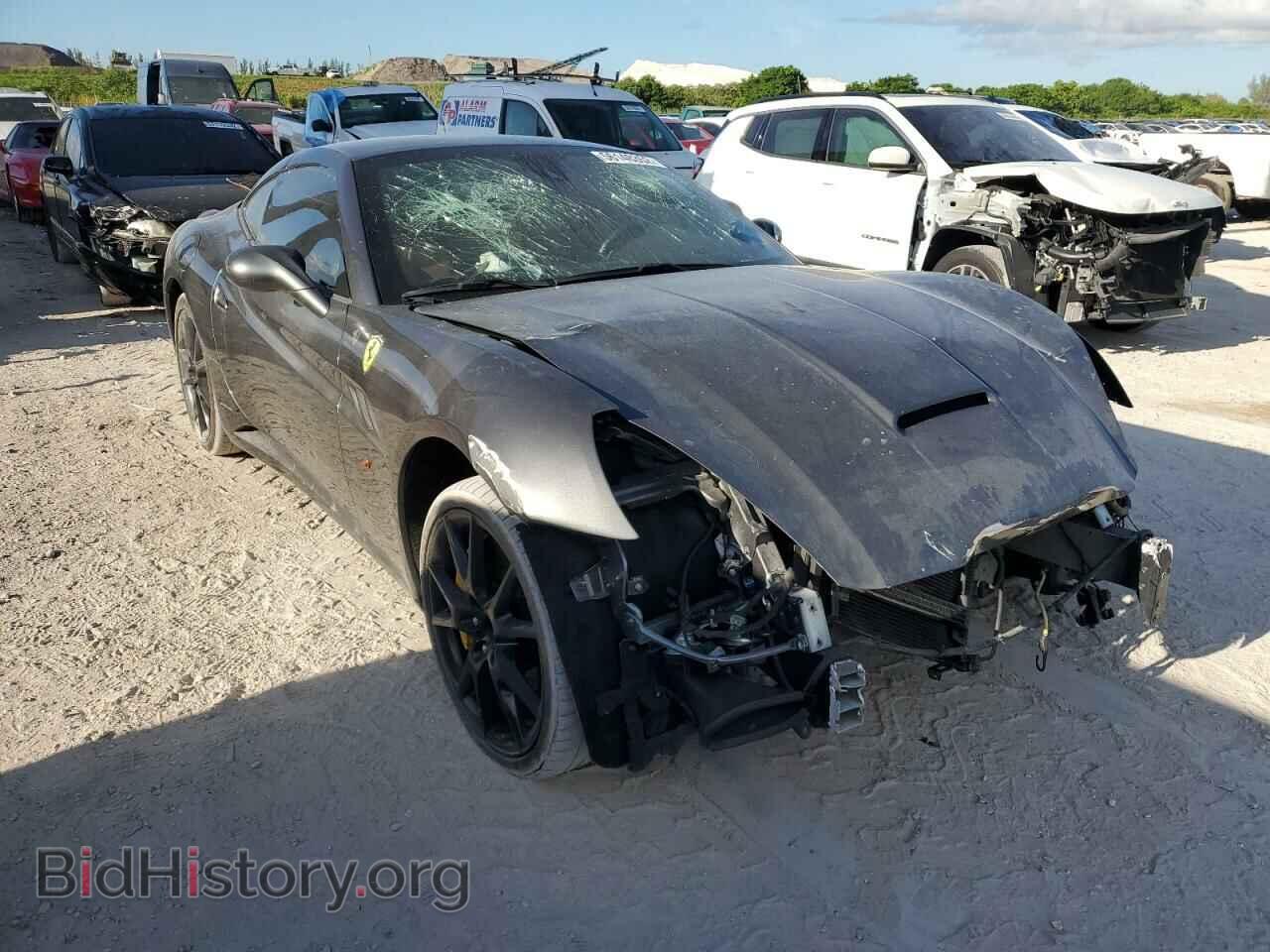 Photo ZFF65LJA1C0185170 - FERRARI ALL MODELS 2012