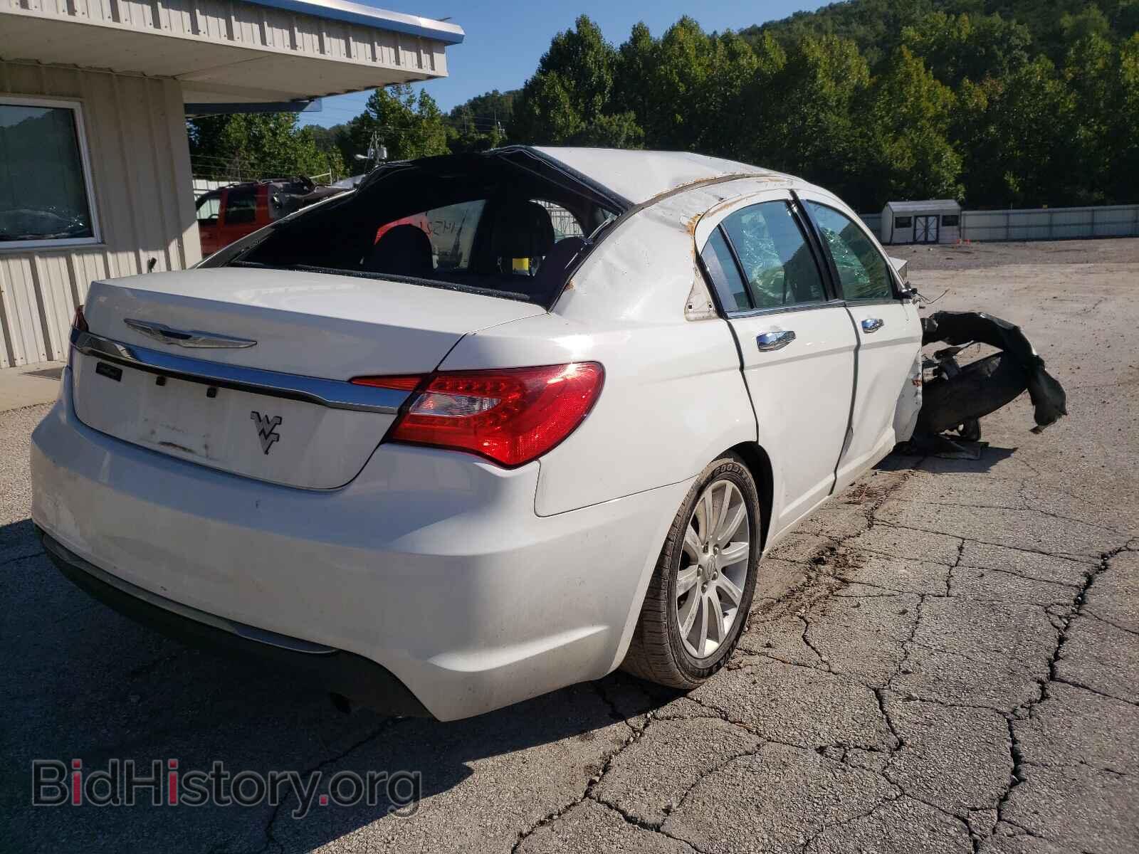 2013 CHRYSLER 200 - VIN: 1C3CCBBB9DN763890 - Фото 4