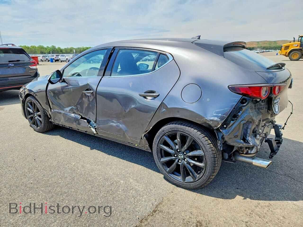 2019 MAZDA 3 - VIN: JM1BPBNM5K1131854 - Photo 2