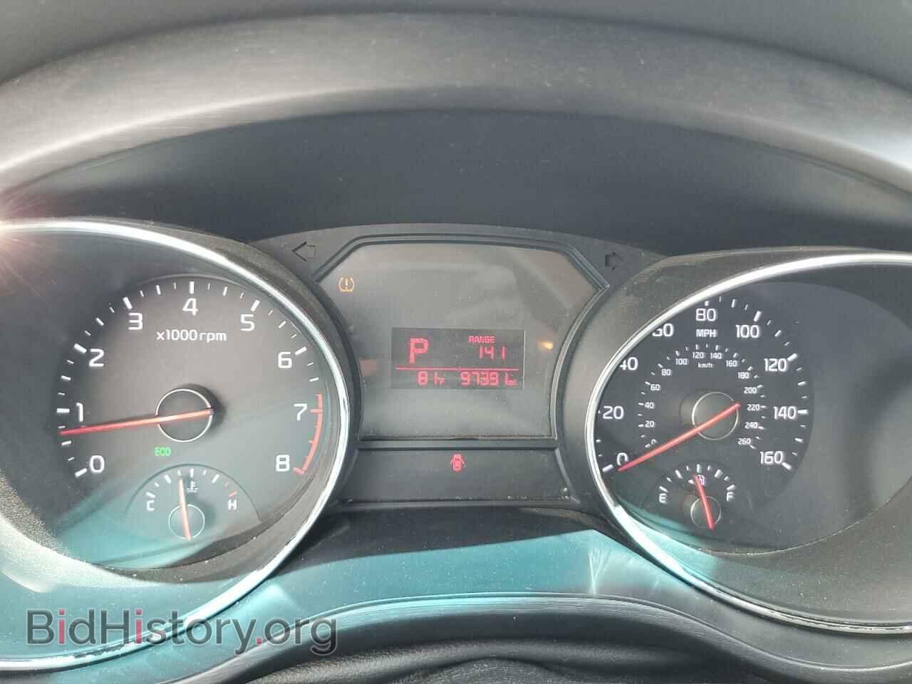 2016 KIA All Models - VIN: KNDMB5C13G6128513 - Фото 9