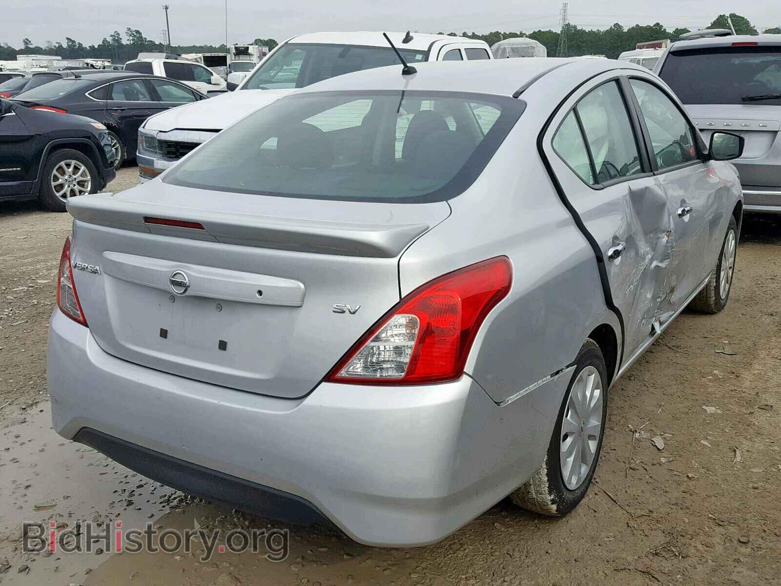 2017 NISSAN VERSA - VIN: 3N1CN7AP5HK450687 - Photo 4