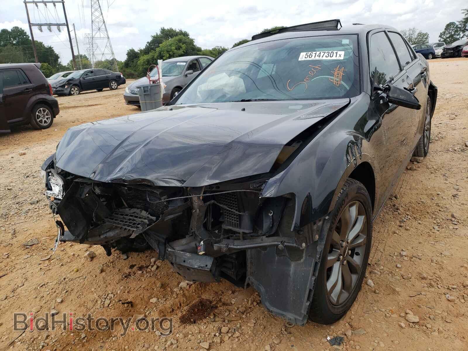 2014 CHRYSLER 300 - VIN: 2C3CCAGG8EH379267 - Фото 2